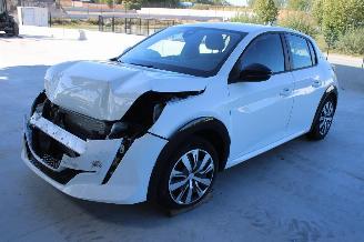 krockskadad bil auto Peugeot e-208  2023/3