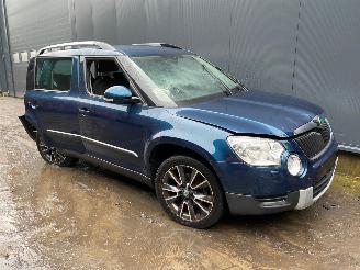 Vrakbiler auto Skoda Yeti Yeti (5LAC) SUV 2009 / 2017 1.2 TSI 16V SUV  Benzine 1.197cc 77kW (105pk) FWD 2013/2