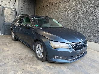 Purkuautot passenger cars Skoda Superb Combi (3V5) Combi 2017 1.6 TDI Combi/o  Diesel 1.598cc 88kW (120pk) FWD 2017/7