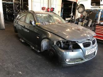 rozbiórka samochody osobowe BMW 3-serie Touring (E91) Combi 2004 / 2012 318i 16V Combi/o  Benzine 1.995cc 105kW (143pk) RWD 2010/1