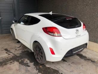 Vrakbiler auto Hyundai Veloster  2011/3