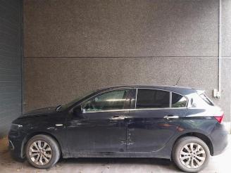 Fiat Tipo Tipo (356H/357H), Hatchback, 2016 1.6 D Multijet II 16V picture 3
