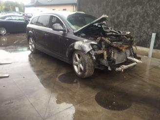 Salvage car Audi Q7 3000 tdi 2010/1