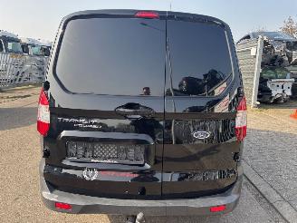 Ford Transit Courier Van  picture 8