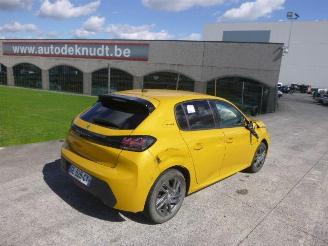 krockskadad bil auto Peugeot 208 1.2 2022/1