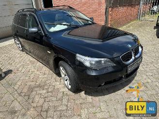 BMW 5-serie E60 525D M57N black-sapphire metallic (475) picture 2