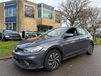 Auto da rottamare Volkswagen Polo Polo VI (AW1), Hatchback 5-drs, 2017 1.0 TSI 12V 2023/10