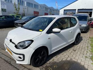 Purkuautot passenger cars Volkswagen Up! Up! (121), Hatchback, 2011 1.0 12V 60 2012/8
